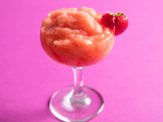 The Best Frozen Strawberry Daiquiri